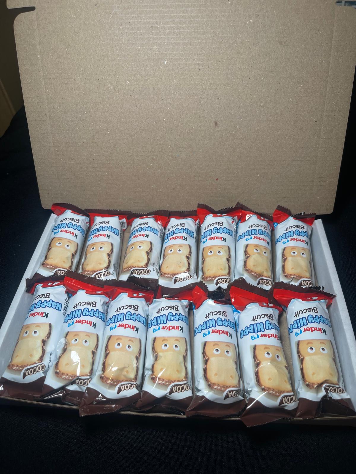 Kinder Cards Chocolate Postal Box - Bestselling Gift Perfect for Birthdays, Valentines Day, Christmas, Eid, Mother and Fathers Day
